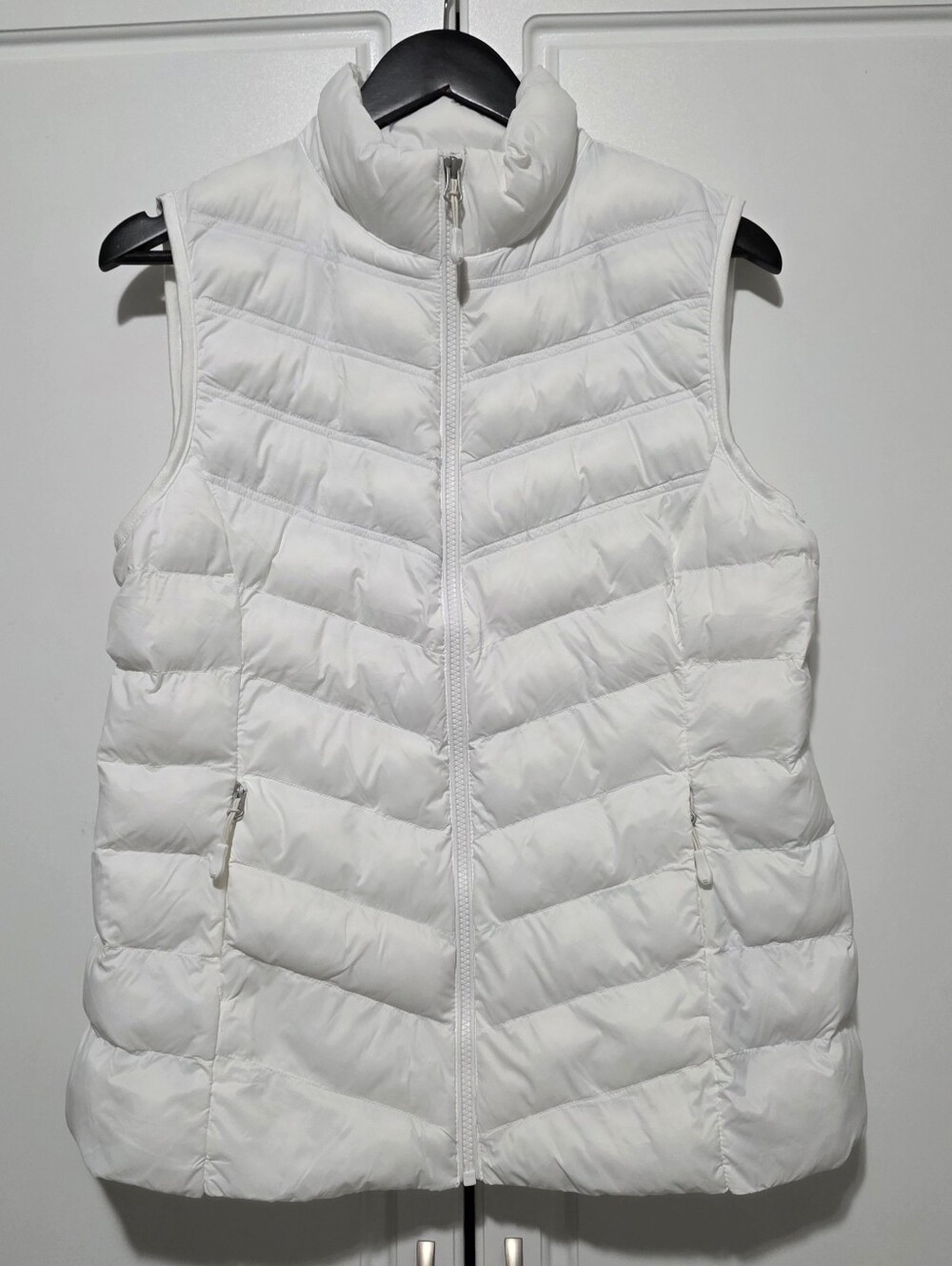 32 Degrees HEAT Womens White Full Zip Quilted Puffer Vest Jacket w Zipper Pocket